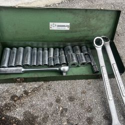 SK Hand Tools 3/8" Drive Metric Socket Set/ Wrench 