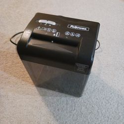 Mini Paper Shredder