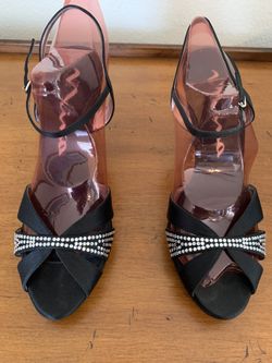 Black Nina Heels Size 10 Worn Once!!