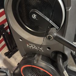 BowFlex M8