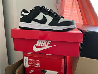 NIKE DUNKS PANDAS 🐼 SIZES 6.5,8.5,9 ONLY