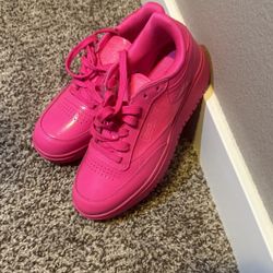 Cardi B Reebok 