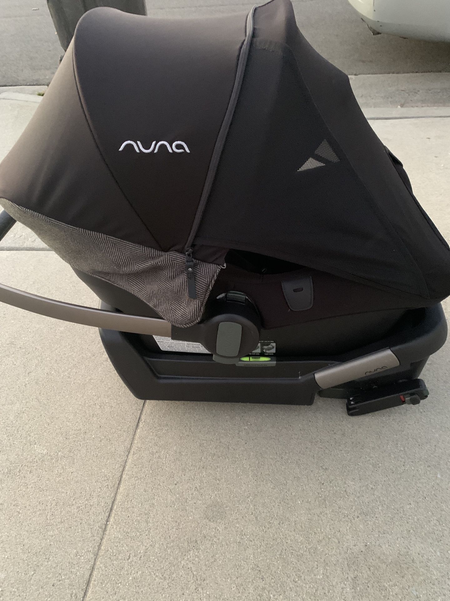 Nuna car seat