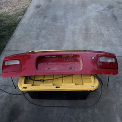 Eg Hatch Trunk