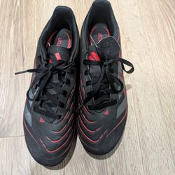 Adidas Predator Size 7 1/2 In Mens