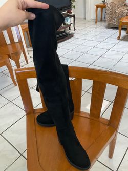 Black boots