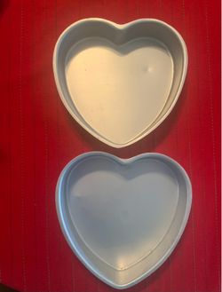 8x2 Heart Shaped Cake Pans