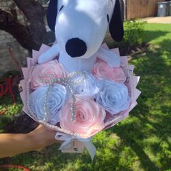 Ramo De Liston Muy Bonito Para Cualquier Ocasión Mándeme Mensaje Si Tiene Preguntas Aga Su Pedido Ahora