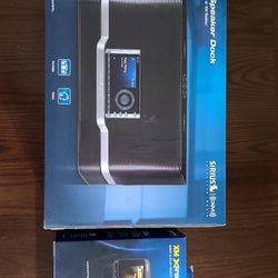 SiriusXM XpressRCi Portable Speaker Dock FM Transmitter Remote Black Silver
