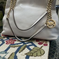 Preloved Michael Kors Leather Shoulder Bag In White 