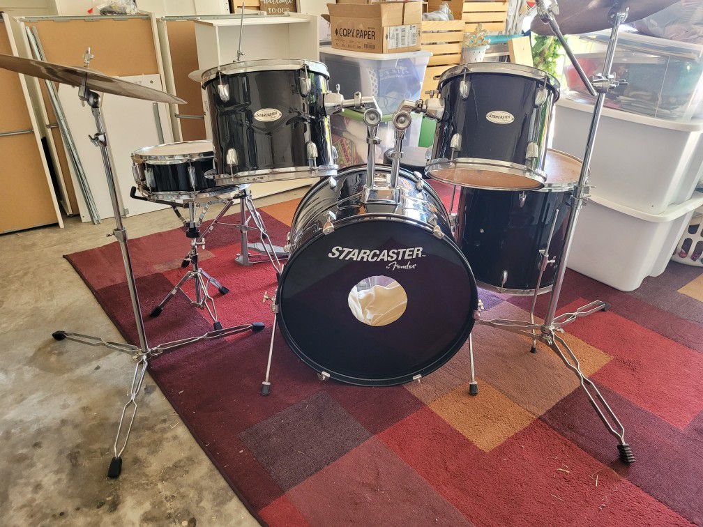 Complete drum set