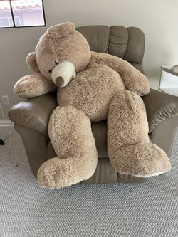 Giant Teddy Bear