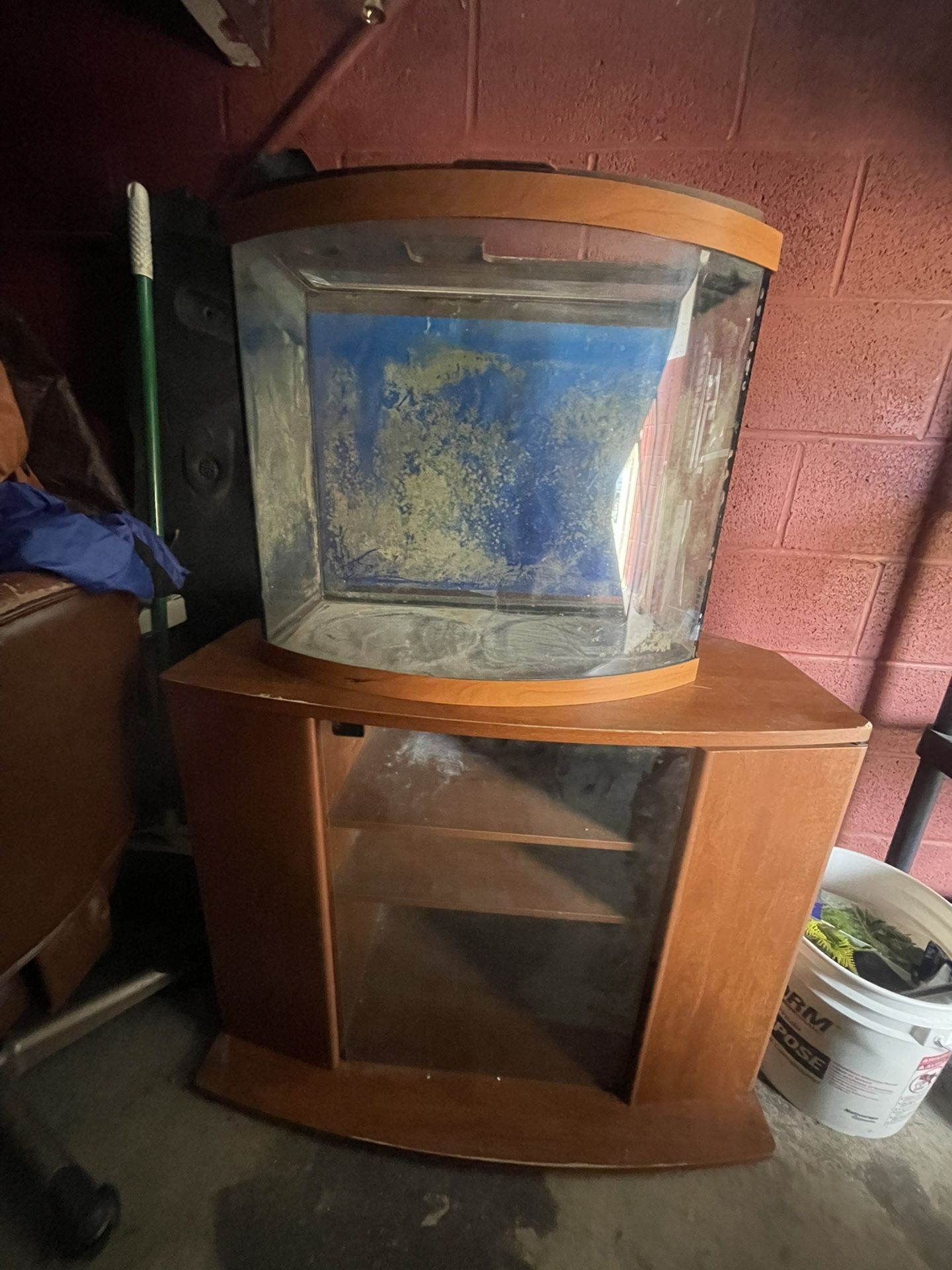 Fishtank with Stand