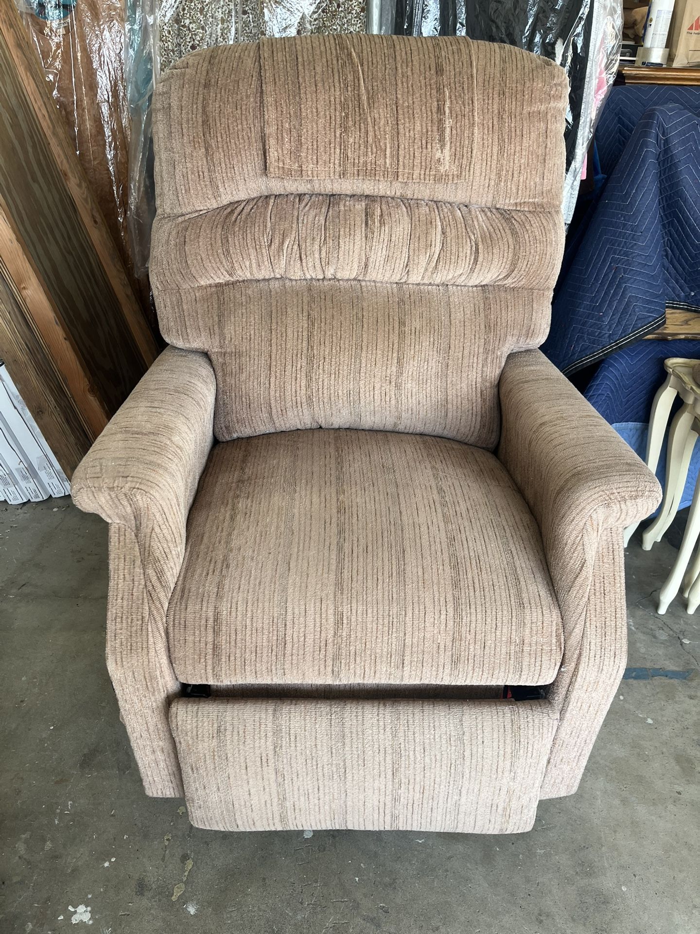 Power Lift Recliner
