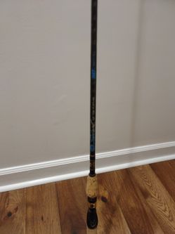 Bass Pro Shops IM-7 Baitcasting Rod