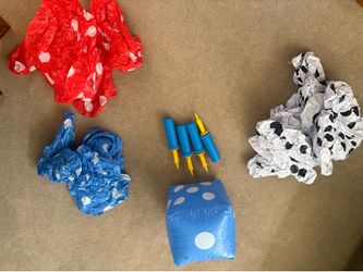 36 Inflatable dice