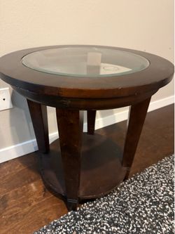 Round End Table