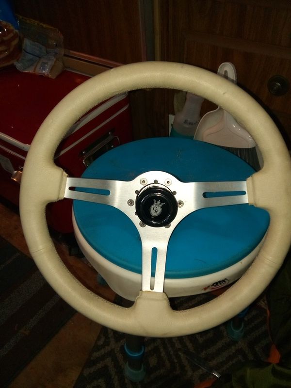 Royal removable steering wheel for Sale in Olympia, WA OfferUp