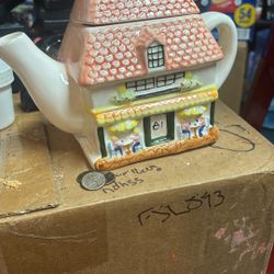 adorable tea pot
