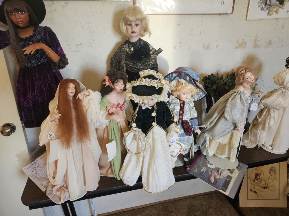 Doll Collection, 50 Dolls, Reseller Opportunity