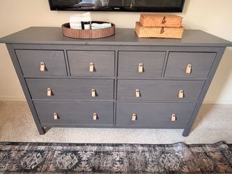 Dresser - pick up only N Peoria