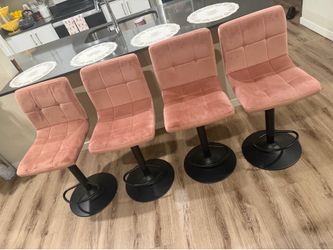 Pink Barstool chairs 4 80$