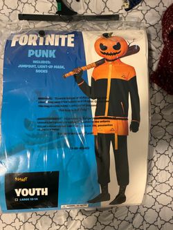 Disfraz “fornite punk”