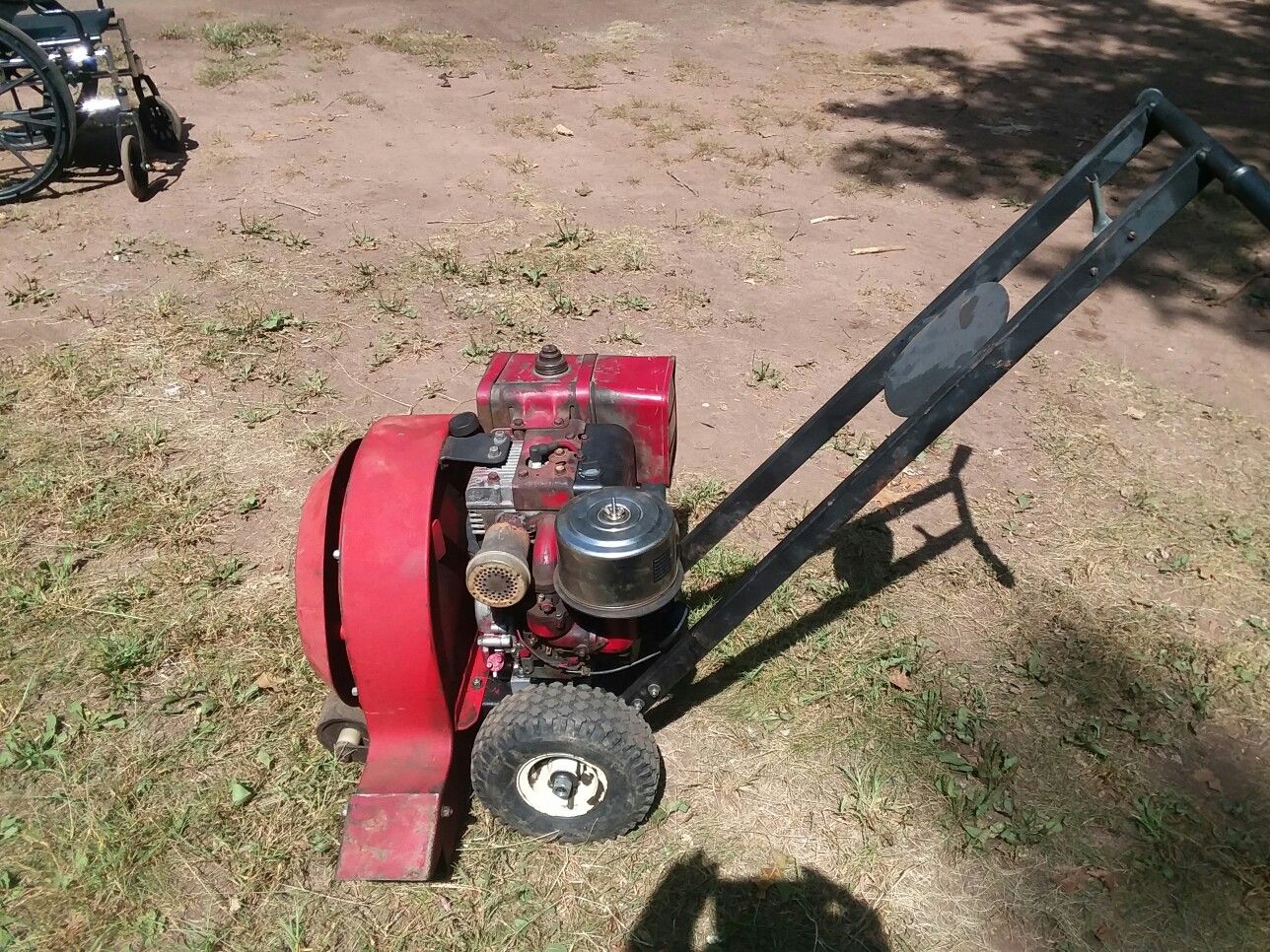 Fraden 8hp commercial walk behind leaf blower