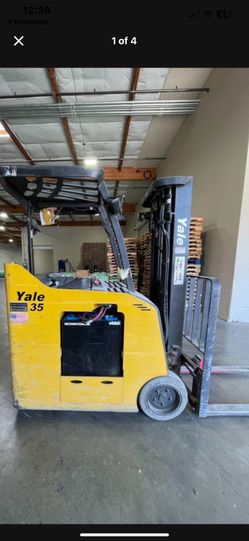 Yale Electric Forklift 2015 