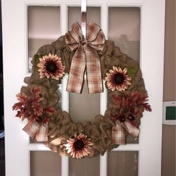 Fall 18” Burlap Wreath