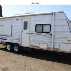 2003 Thor Motor Coach Wanderer Lite Travel Trailer 24 ft , $ 5,900 
