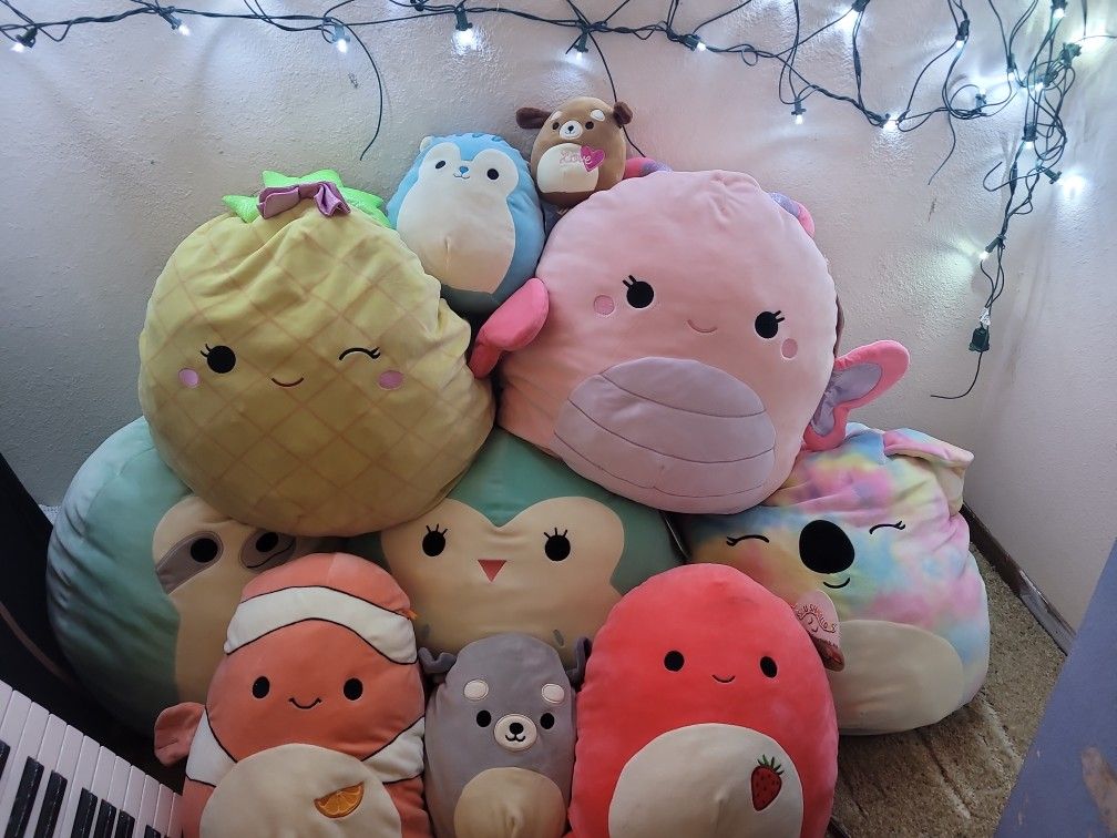 Squishmellos Lot