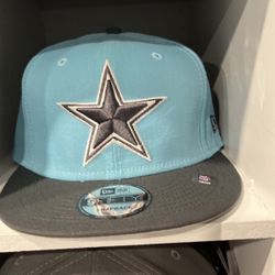 Cowboys Snapback hats 35$ each