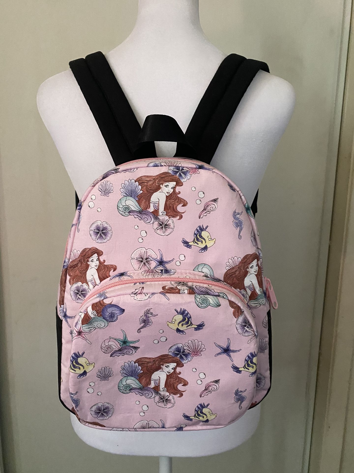 Disney little mermaid Ariel backpack(fun size)