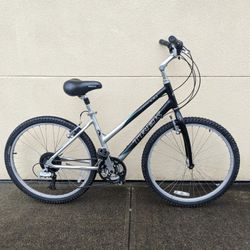 Trek Navigator 26" 21-Speed Hybrid Gravel/Mountain / Road Bike + Seat Suspension + Gel Comfort Seat + Easy Twist Shift/Light Low 17" Frame (MSRP $420)