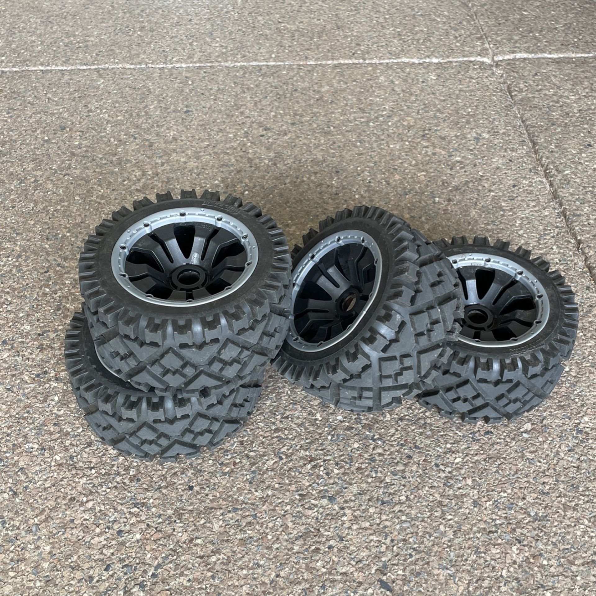 1/5 Scale RC Baja tires KM Racing for Sale in Port St. Lucie, FL - OfferUp