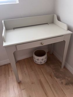 IKEA desk