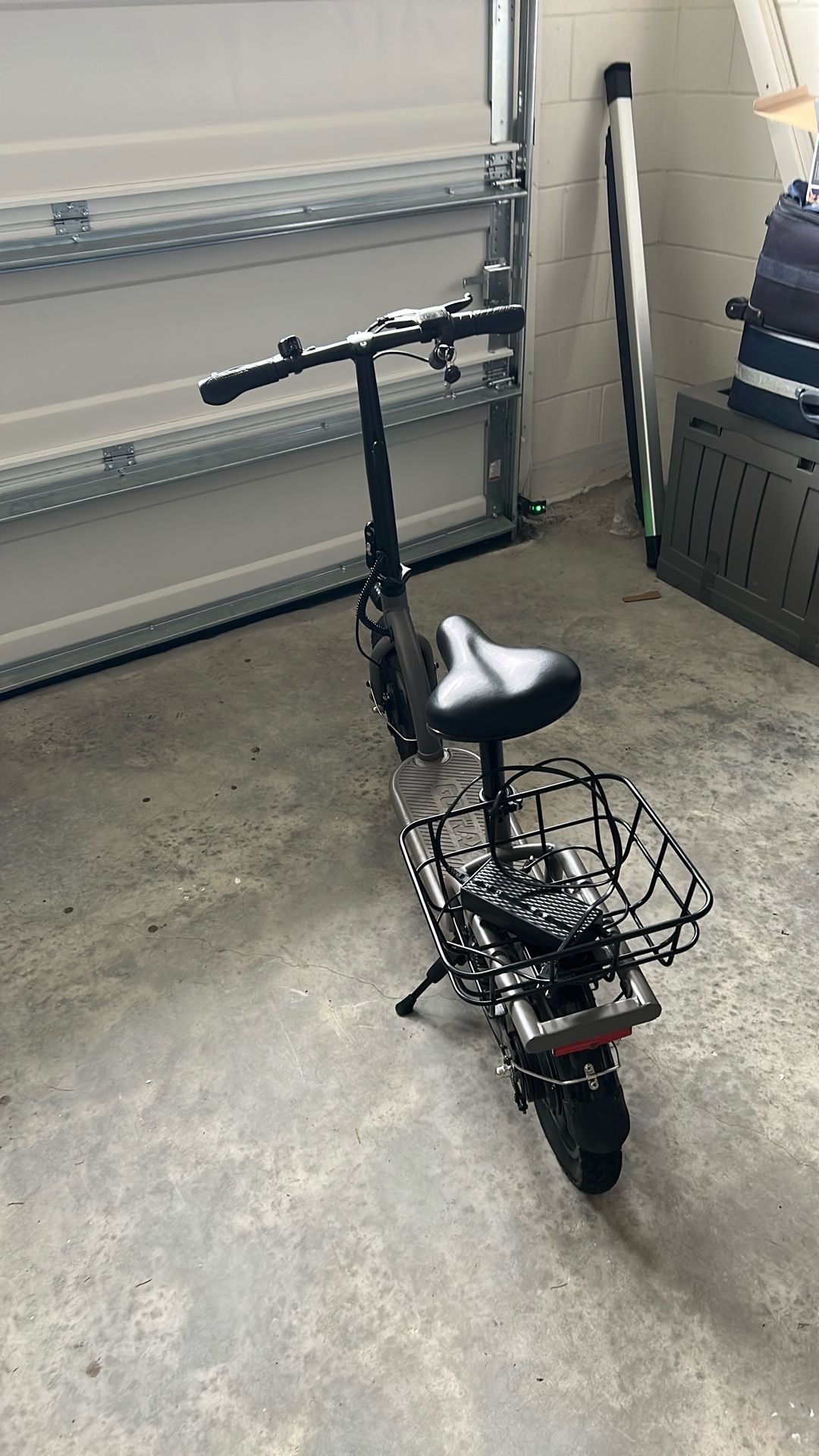 FLEX CAMPUS ELECTRIC SCOOTER WITH SEAT 4.48