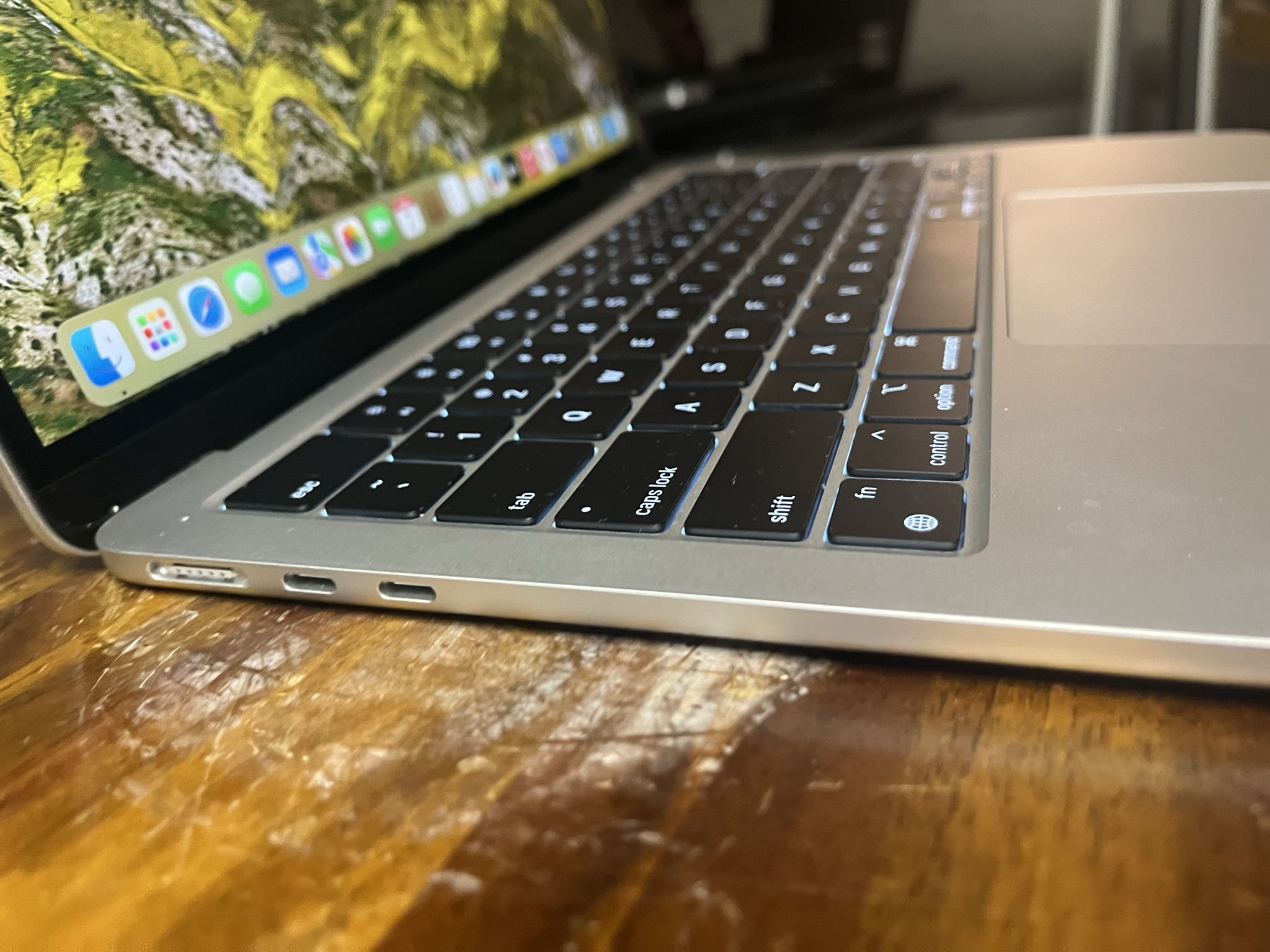 New 2022 Apple MacBook Air M2 24GB 512GB, 62 Counts On
