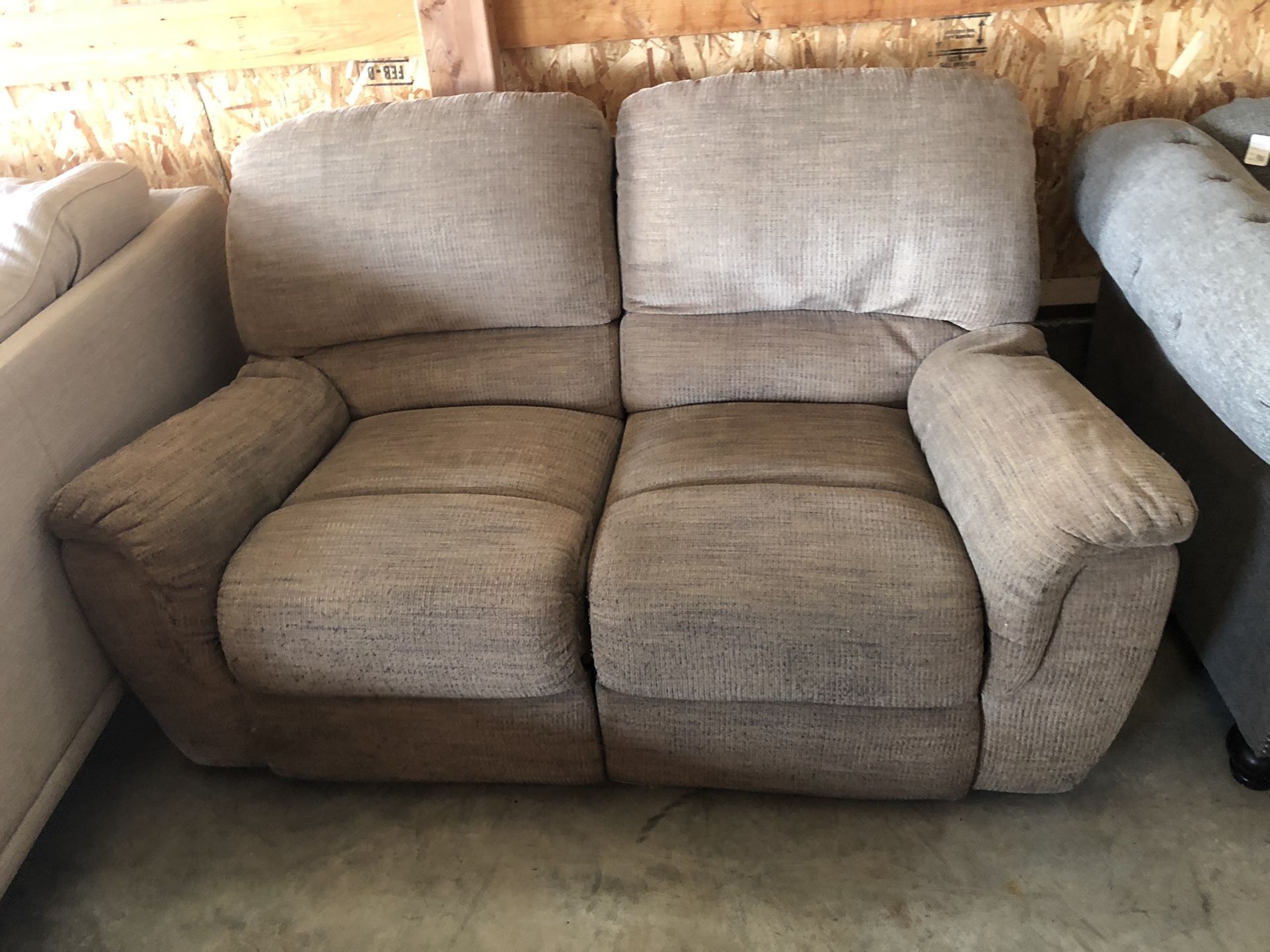 Biege Loveseat Recliner Couch “WE DELIVER”