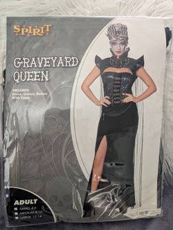 Woman costume Graveyard Queen 👑 Size Small 4-6