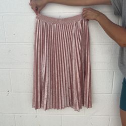 A New Day Pleated Velvet Pink Skirt
