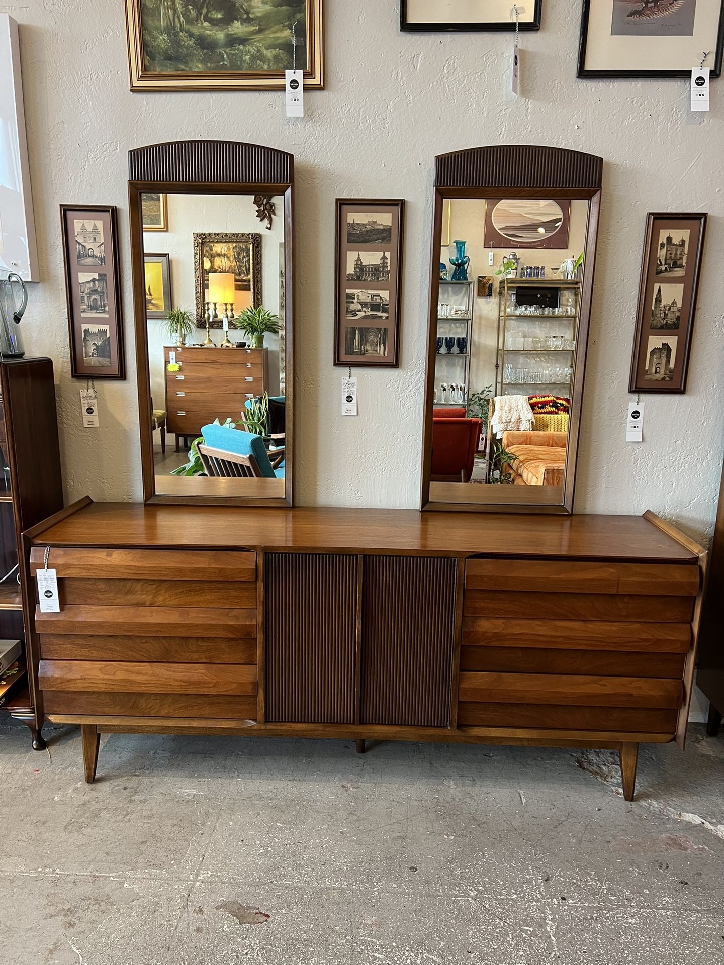 Lane First Edition Low Boy Dresser With Two Mirrors