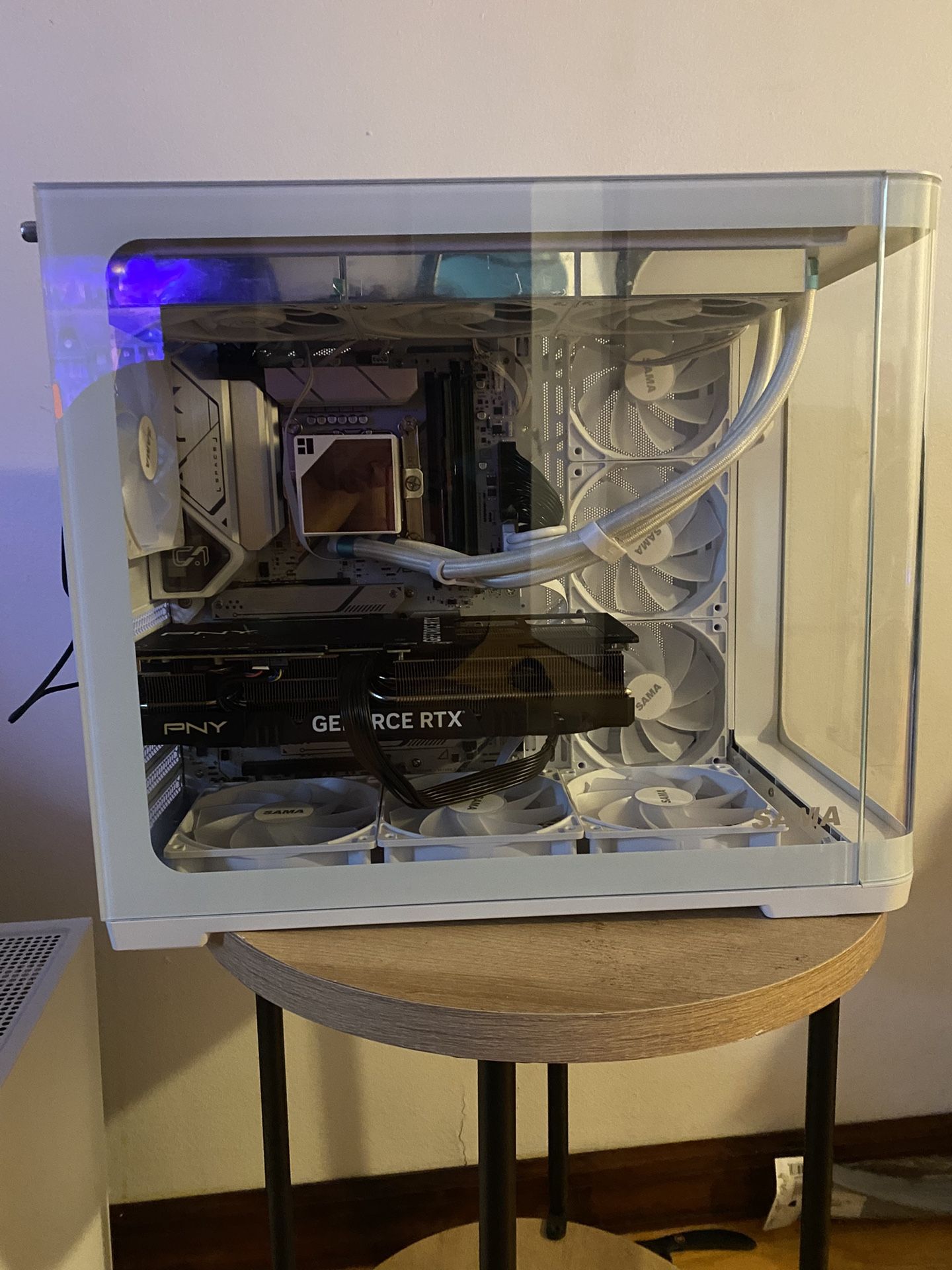 White Custom Gaming Pc