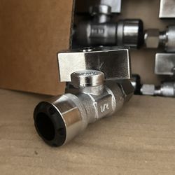 Straight Stop Valve 