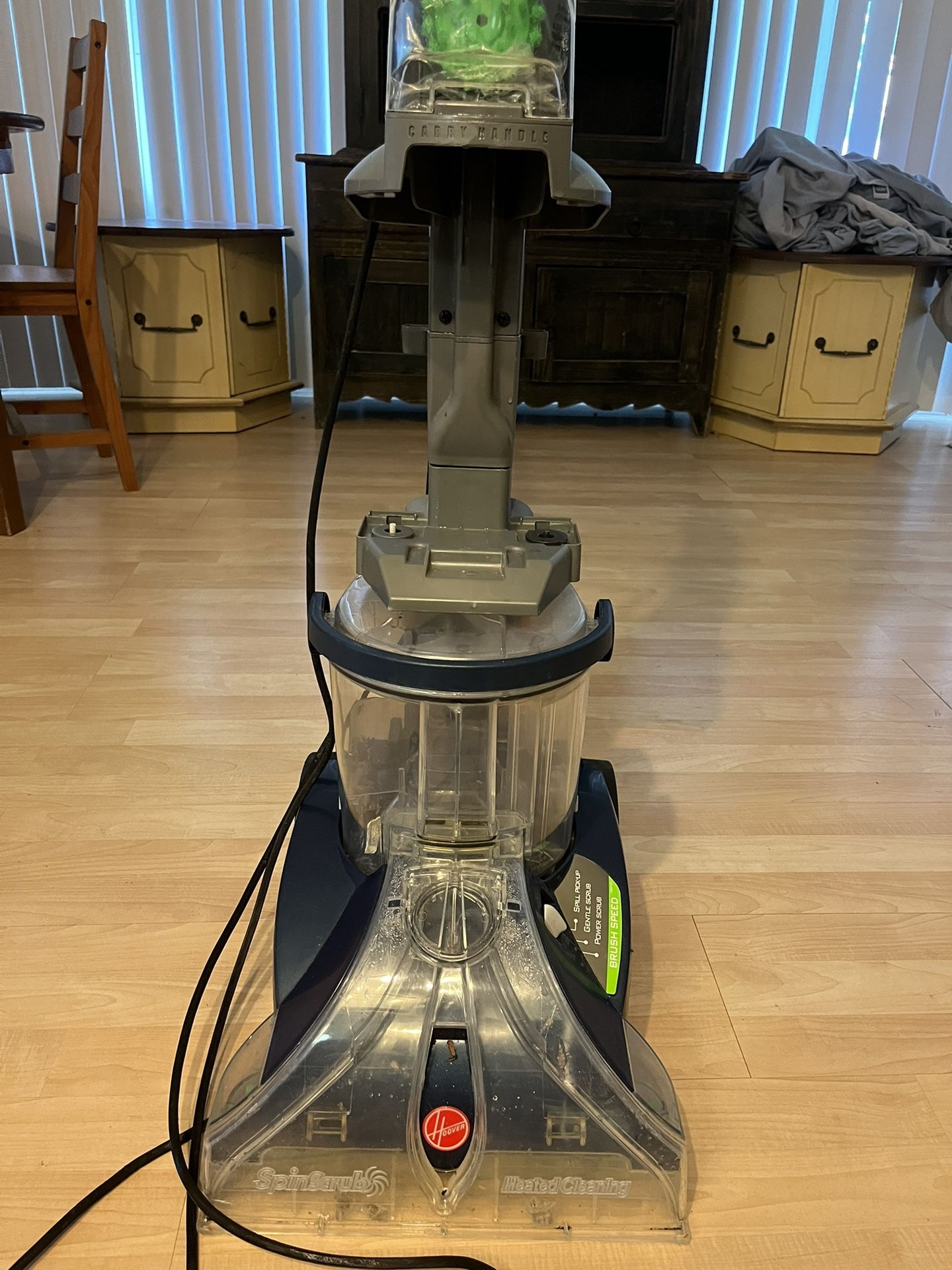 High Quality Carpet Cleaner 