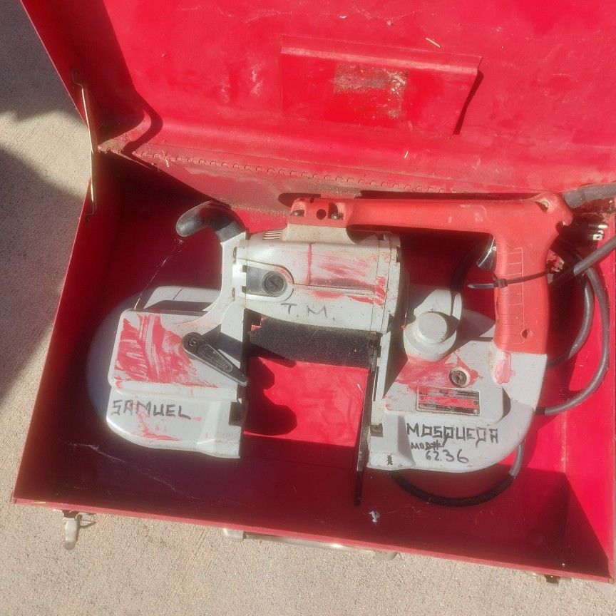 Milwaukee Band Saw Corded