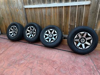 Toyota OEM tire and Rims