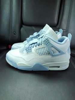 Jordan 4 size 4.5y , 6 women