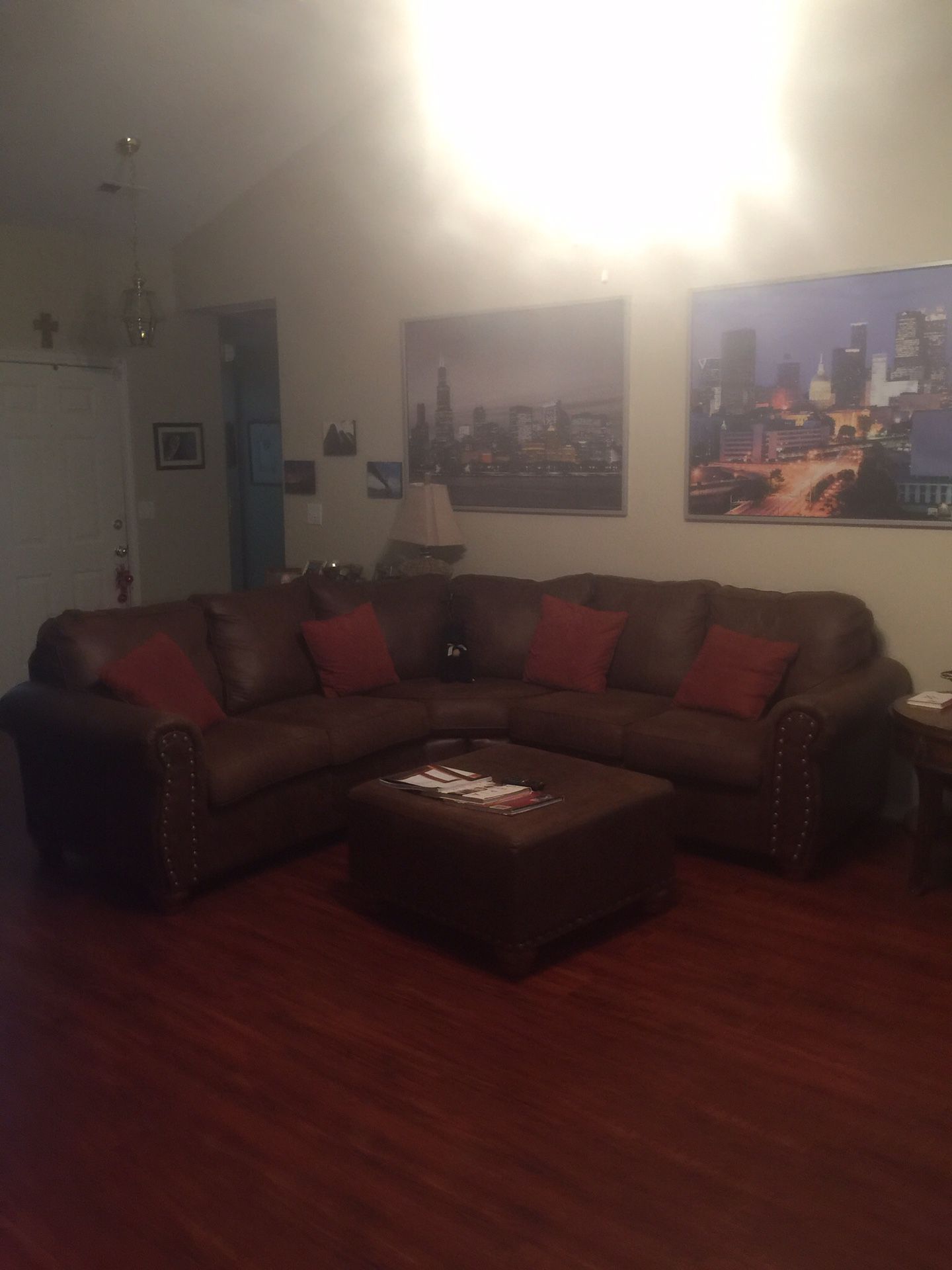 Brown Leather U Shaped Sectional in excellent condition